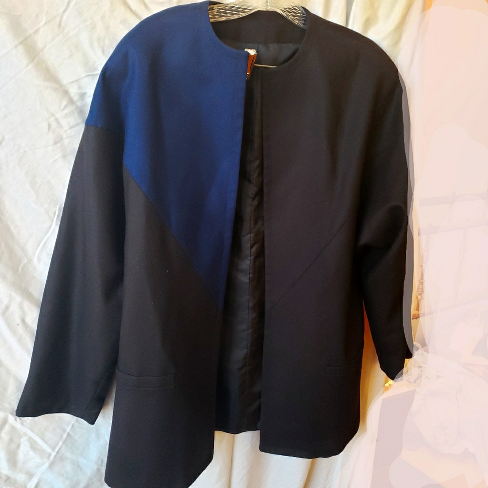 Vtg Wool Colorblock Suit Jacket & skirt Blk & Blue